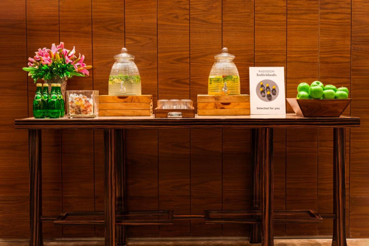 The Elite Narasapura, A Member Of Radisson Individuals Hotell Exteriör bild