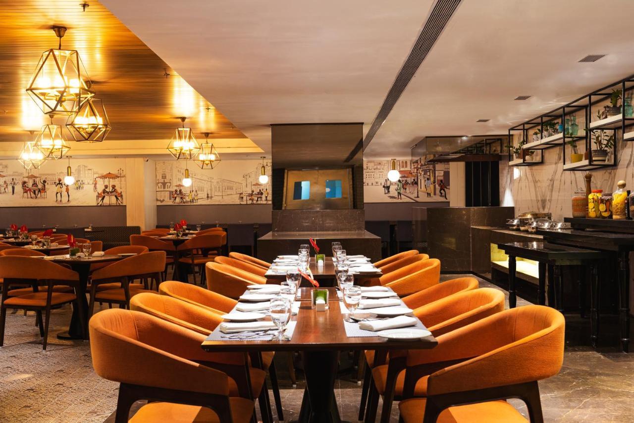 The Elite Narasapura, A Member Of Radisson Individuals Hotell Exteriör bild