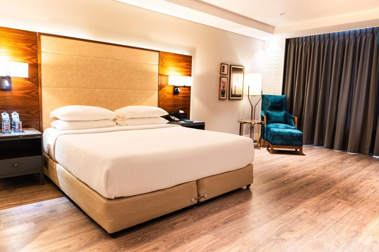 The Elite Narasapura, A Member Of Radisson Individuals Hotell Exteriör bild