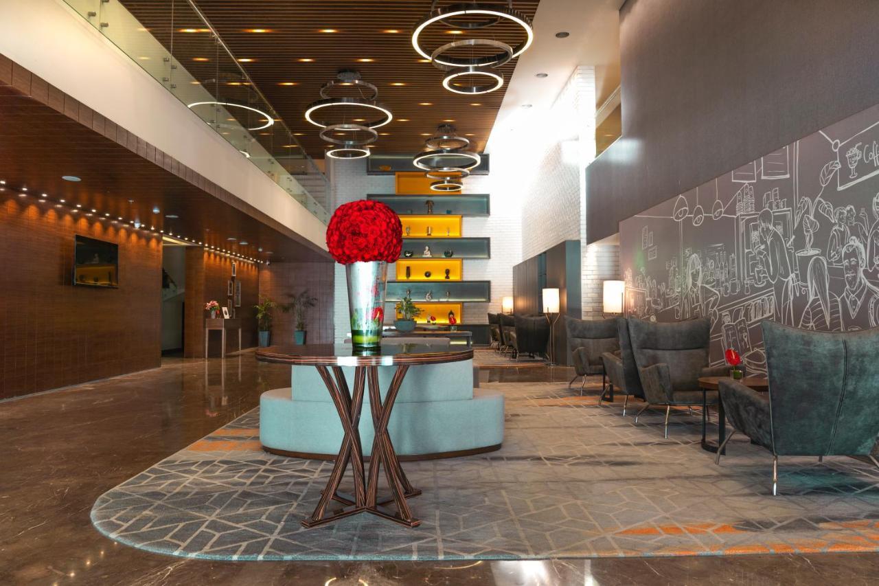 The Elite Narasapura, A Member Of Radisson Individuals Hotell Exteriör bild